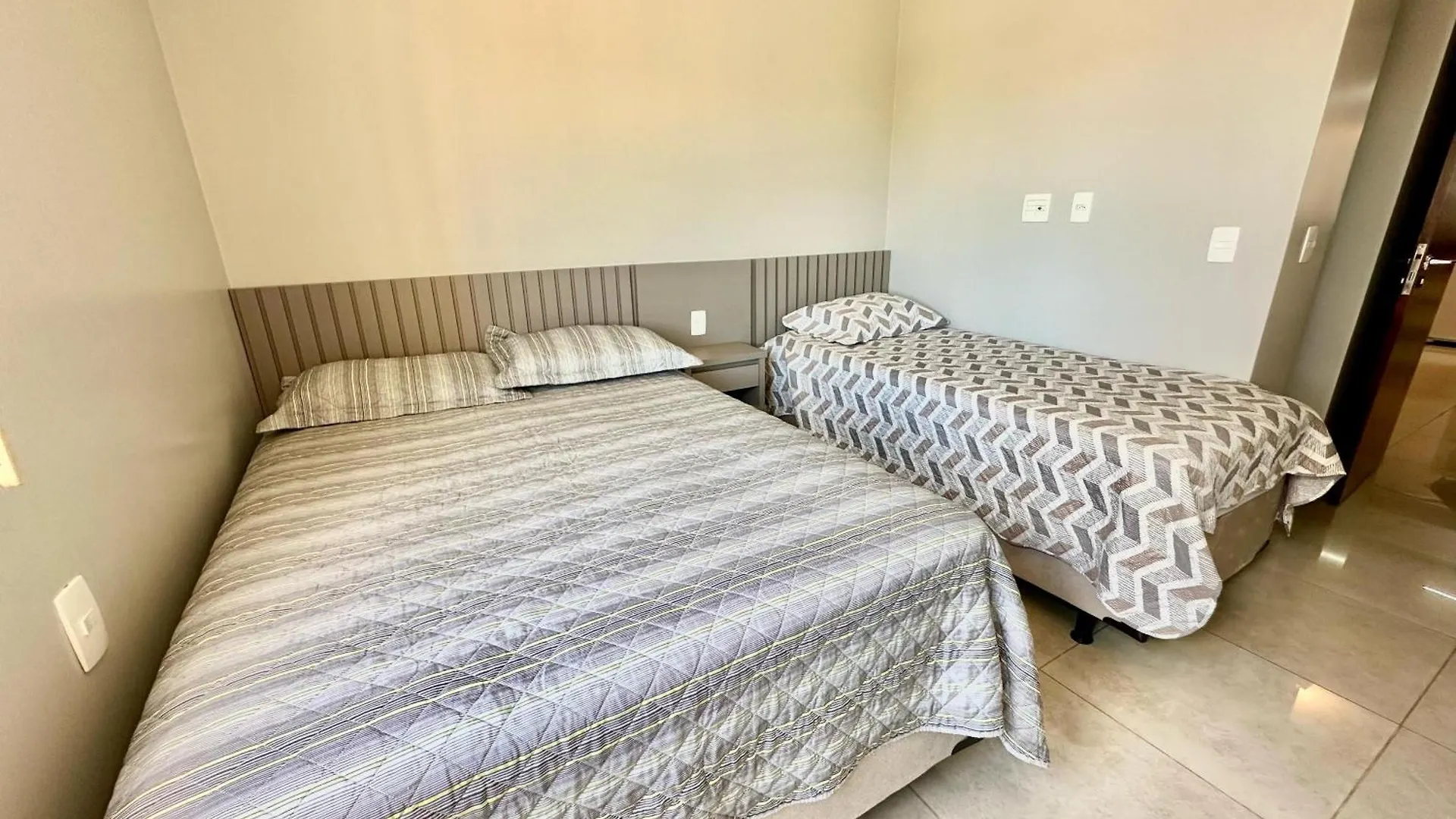 Ape 2 Suites Luxo Alto Padrao Caldas Novas Brazil