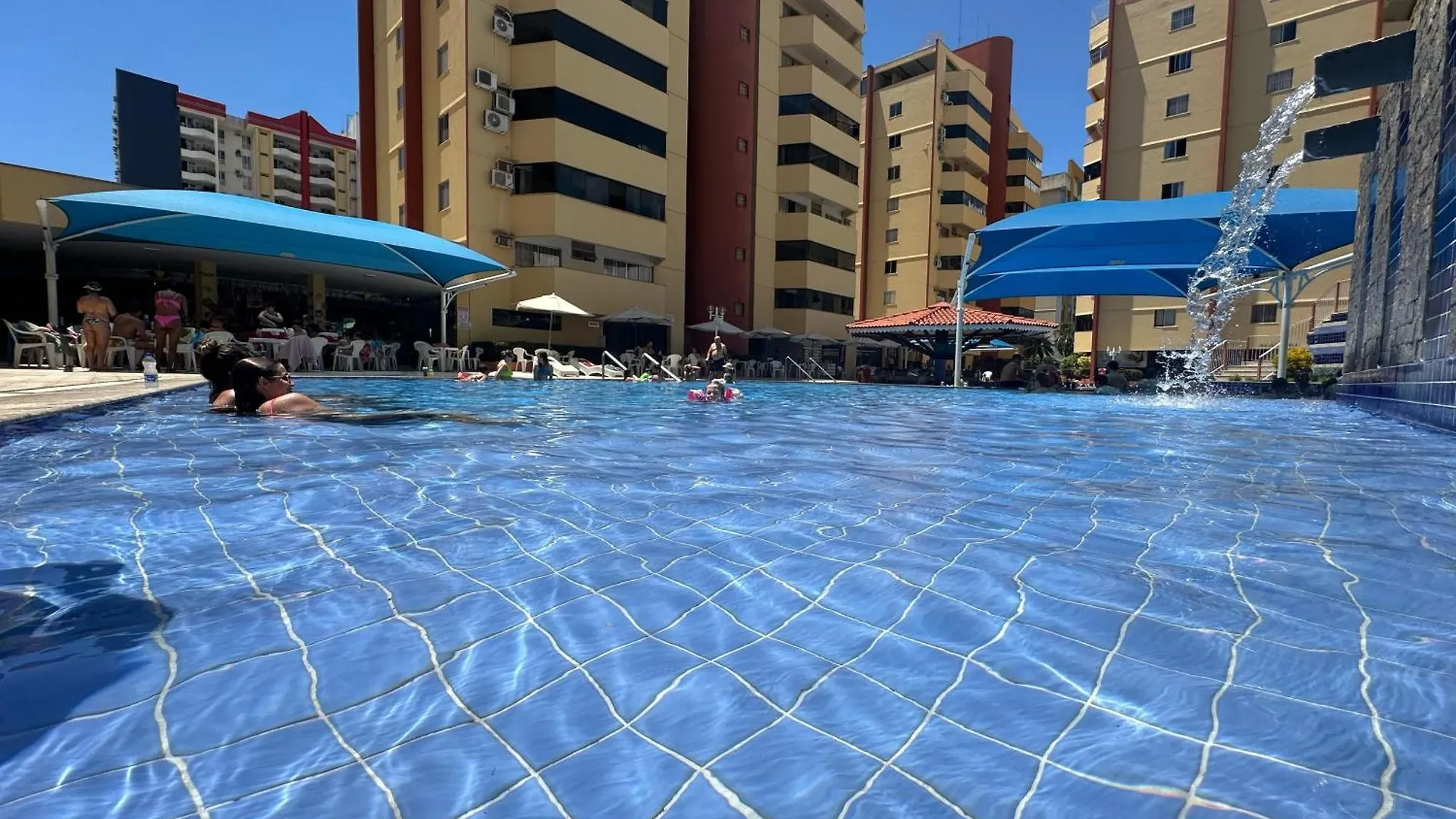 Ape 2 Suites Luxo Alto Padrao Caldas Novas Apartment